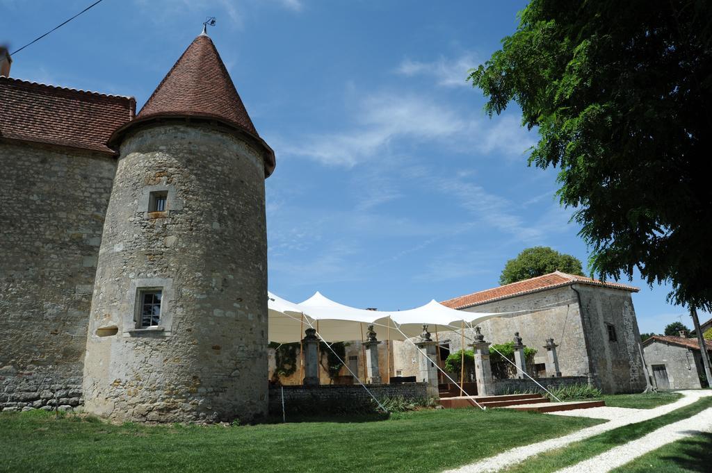 Chateau De Lerse Bed and Breakfast Perignac  Zewnętrze zdjęcie